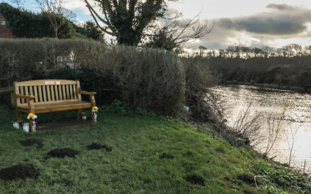 Riverside Cottage