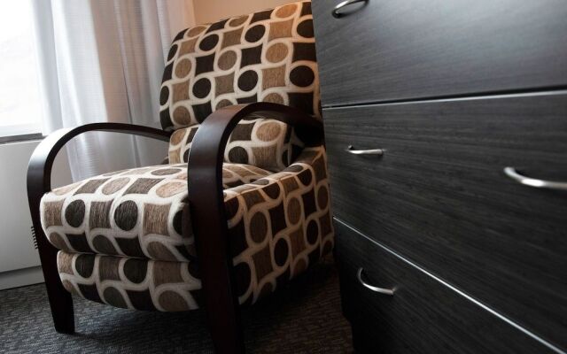 Totem Hotel and Suites