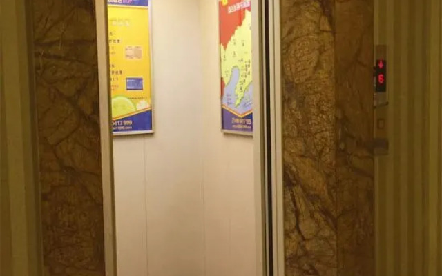 Aiju chain hotel (Yingkou Xiongyue Railway Station)