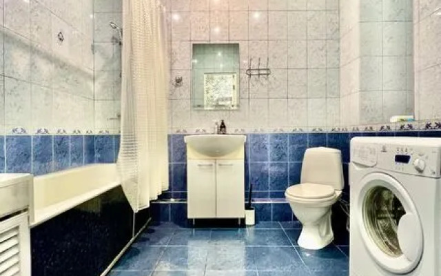 House-available on the street. Mira, 136