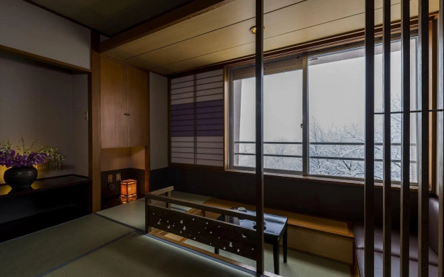Hotel Lucent Takamiya