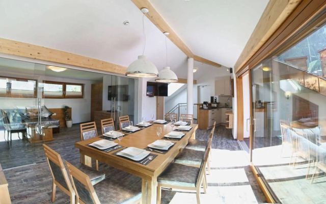 Apart Central – Premium Mountain & Garden
