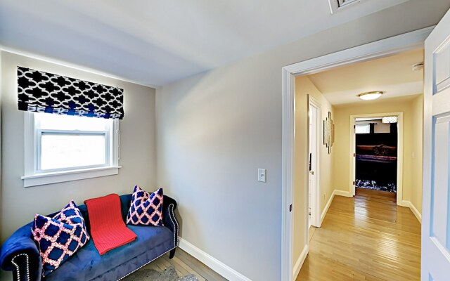 Phinneys - 4 Br Home