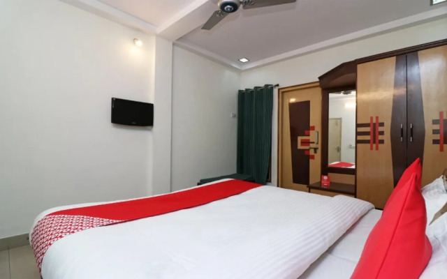 Hotel Canal View by OYO Rooms