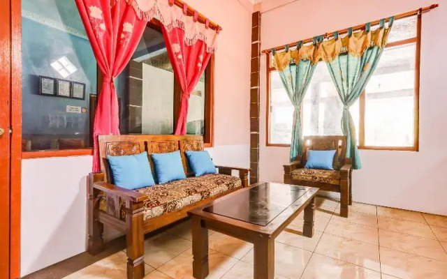 Guest House Parangtritis by OYO Rooms