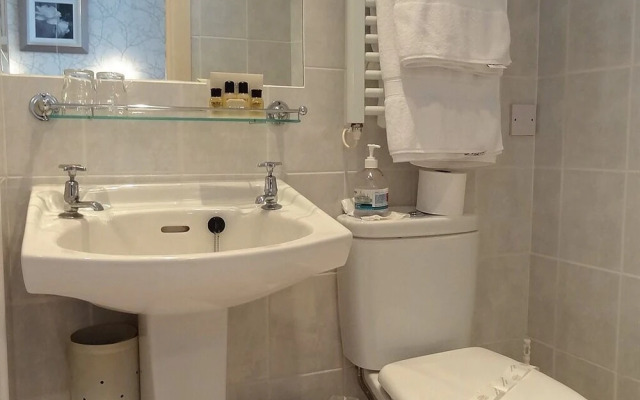 Chudleigh Hotel