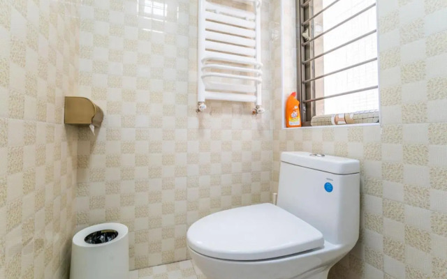 Zhengzhou Zhongyuan·Shenglong square