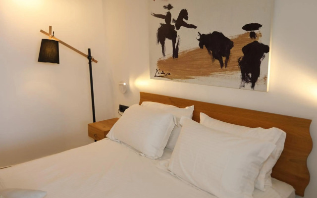 Ammos Suites