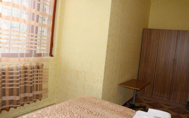 Hotel 333