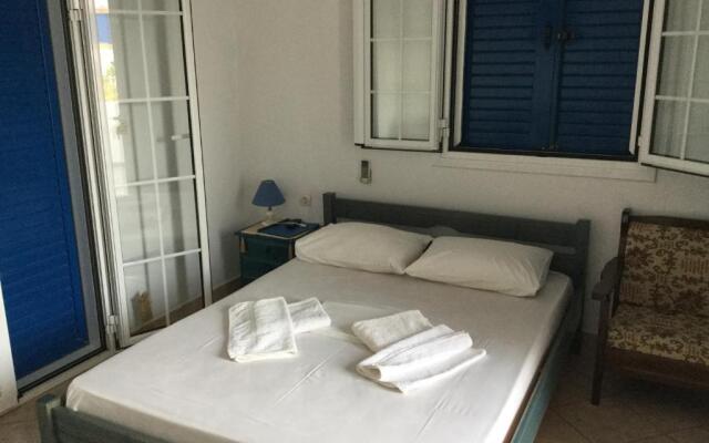 Petros Studios Kythera