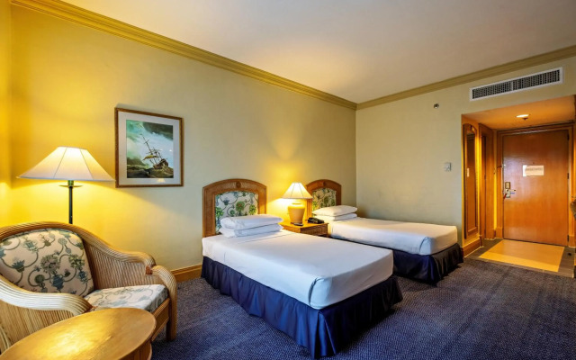 Waterfront Cebu City Hotel & Casino