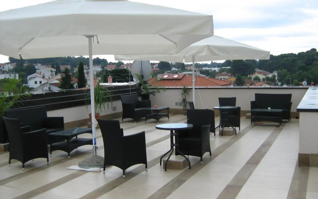 Hotel Villa Karda