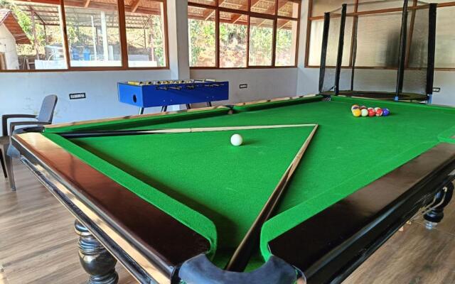 Hill Crest Resort - Coorg