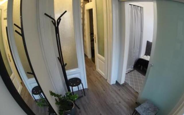 NILA Opera Apartment