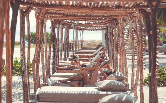 Hotel Fenix Beach Cartagena