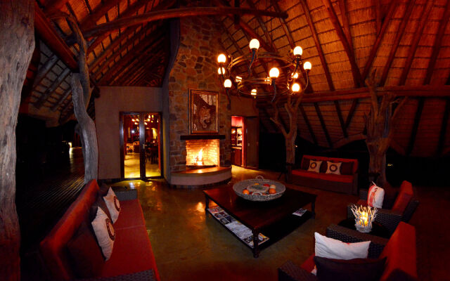 Motswiri Private Safari Lodge