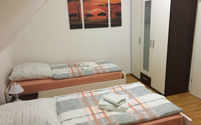 LORENZ Apartment 2
