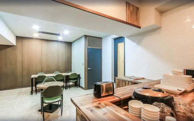Hound Hotel Seomyeon - Bumcheon