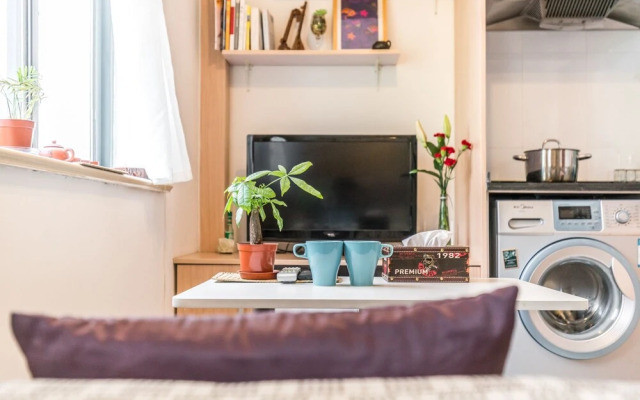 Cozy Apartment Best Location 383