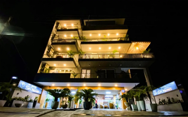 Sky Suites Huda City Center