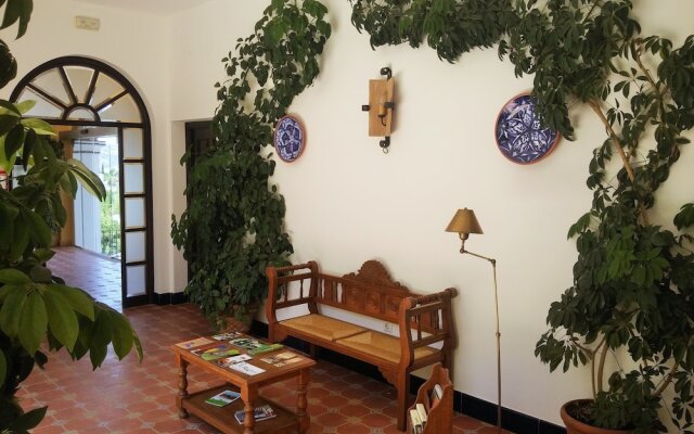 Hotel Vega De Cazalla