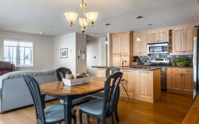 Abbott Road Suites