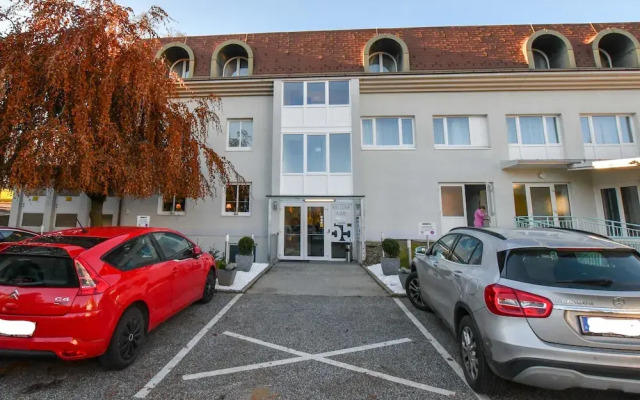 RoomRent55