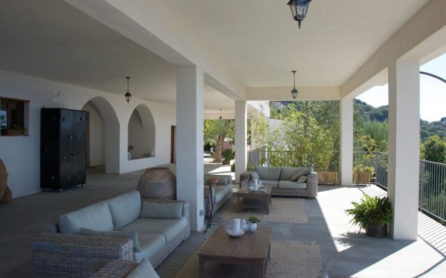 Santo Mercurio Country House