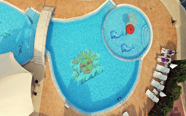 Aparthotel Marina Holiday Club & Spa