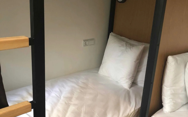 Bed Square - Hostel