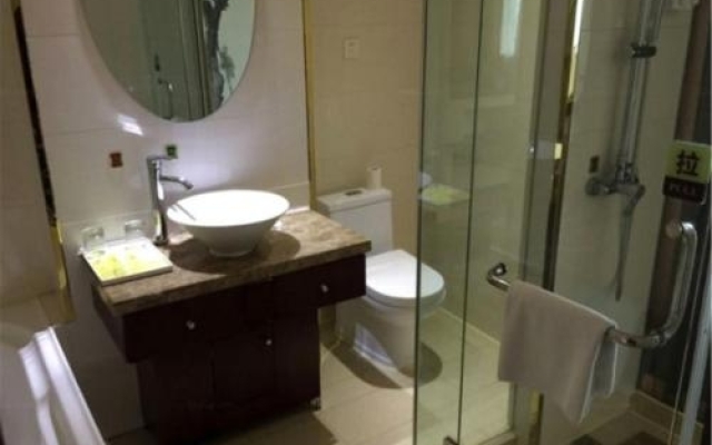Vienna Hotel Songjiang Xin Qiao