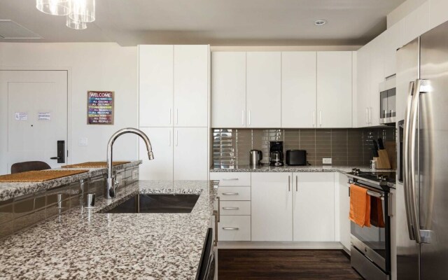 TWO Luxurious Highrises by Cozysuites