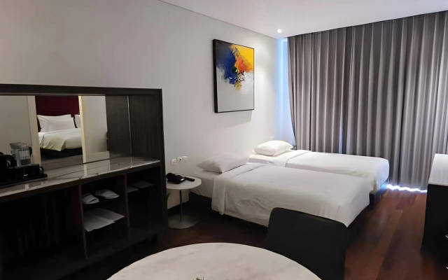 Helios Hotel Bone