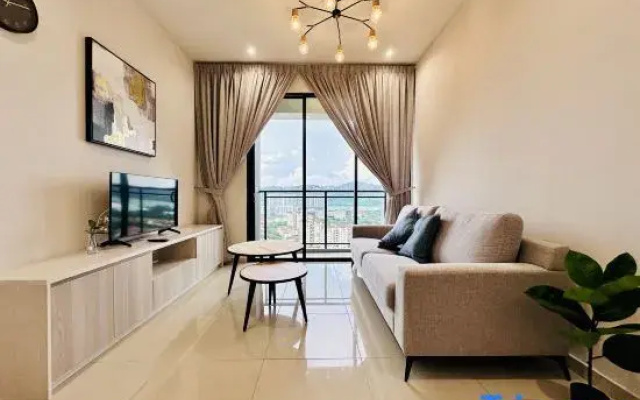 Relax Familystay (Iconic Regency Service Residences Penang)3BR-9pax