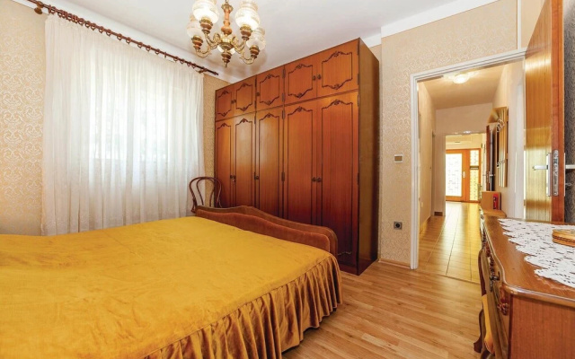 Amazing Home in Crikvenica With Wifi and 3 Bedrooms