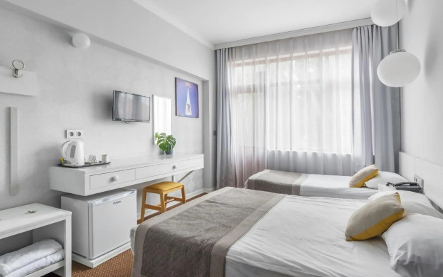 Delight Deluxe Hotel and Spa