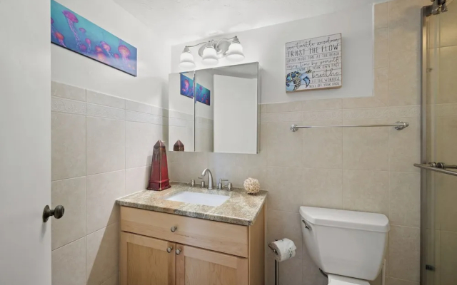 Oceanfront Penthouse #11b