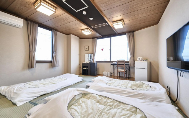 Okasan Hotel