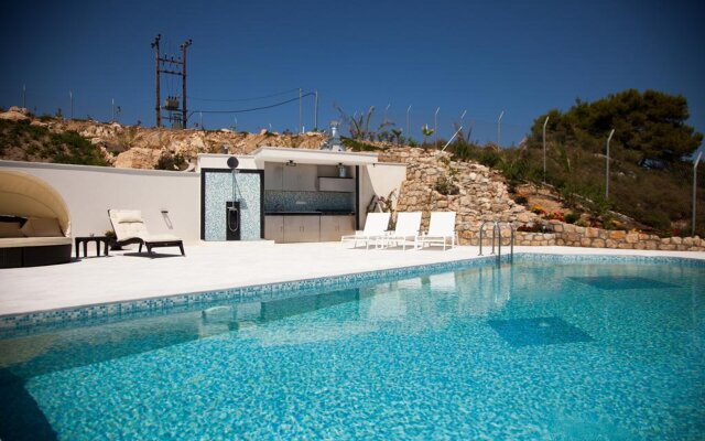 Villa White Pearl