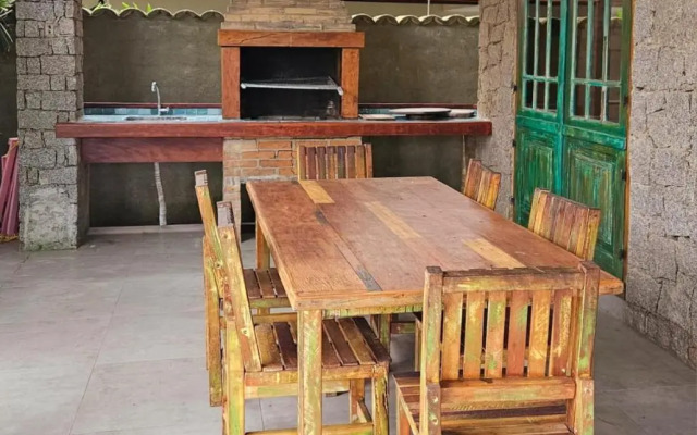 Bh31: Casa Com Piscina Em Frente À Praia Grande