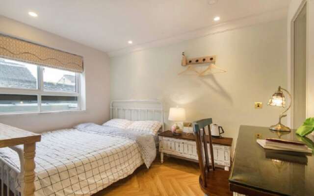 L.River Boutique Inn
