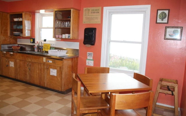 HI Point Montara Lighthouse Hostel
