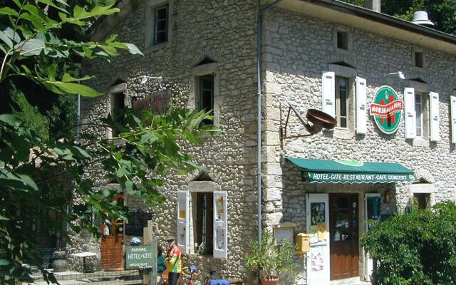 Le Moulin De La Pipe