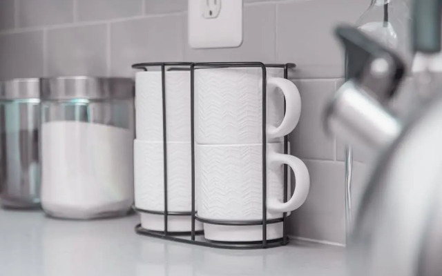 VA - Avalon - Apt 302