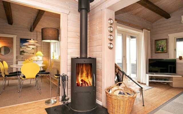 Enthralling Holiday Home in Hvide Sande Near Beach