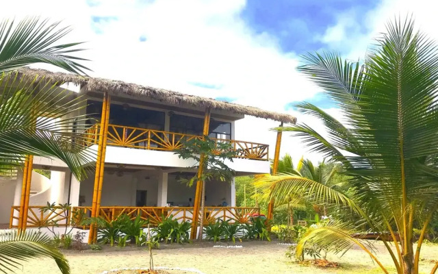 Seaside Garden Lodge Mompiche