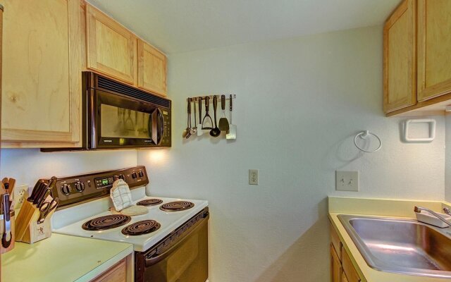 Alpenrose 303 2 Bedroom Condo by RedAwning