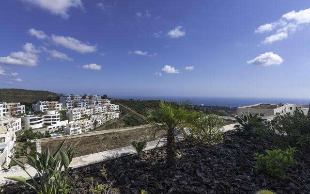 28039 - Great penthouse near beach