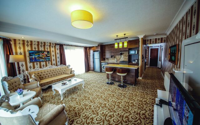 My Suit Residence