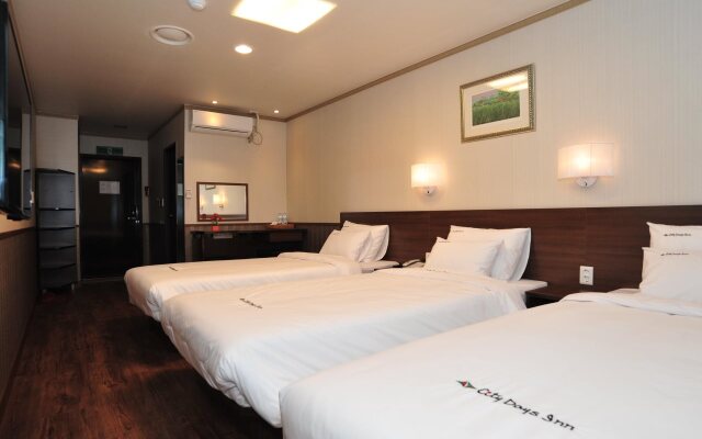 Jongno City Days Inn Hotel